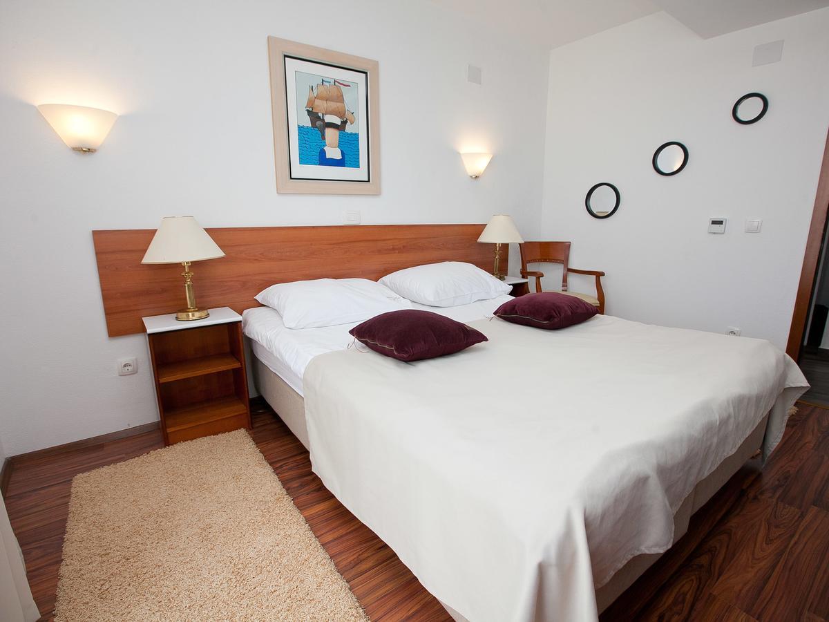Hotel Zadar Exterior photo