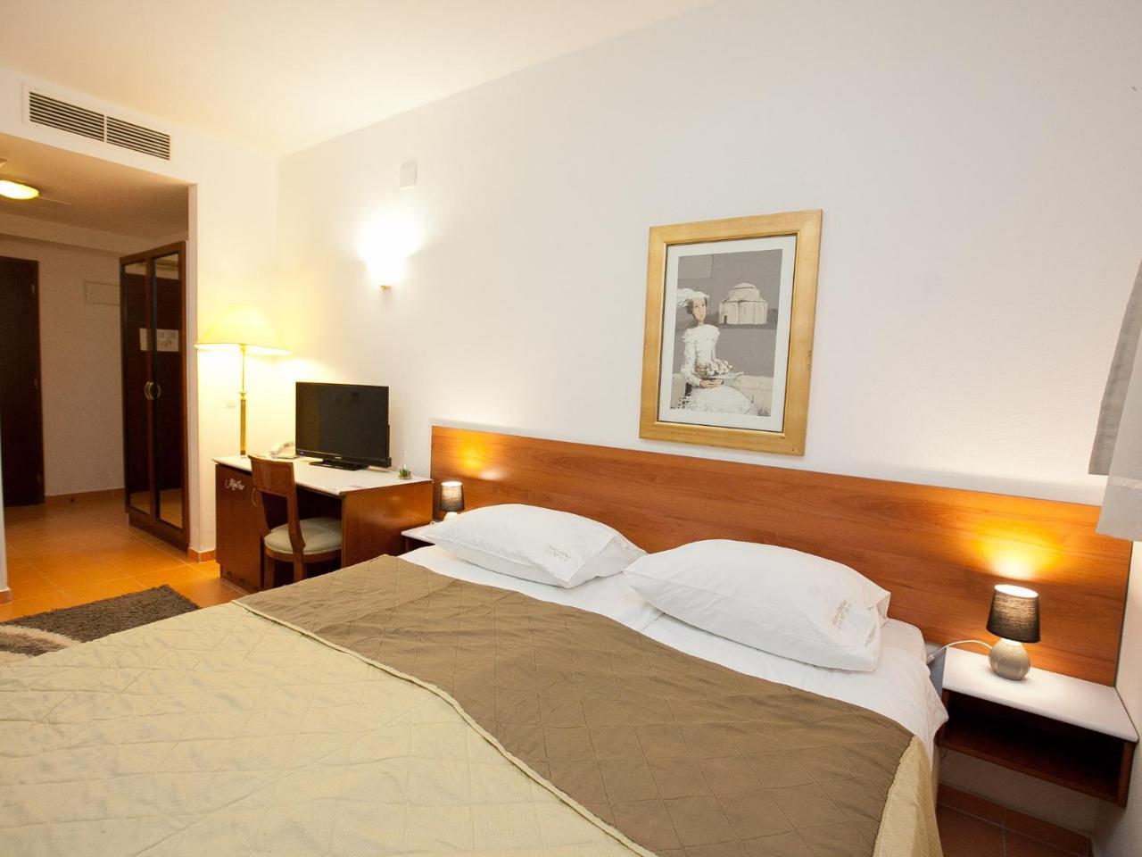 Hotel Zadar Exterior photo
